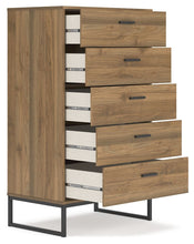 Load image into Gallery viewer, Deanlow - Five Drawer Chest - Honey
