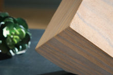 Load image into Gallery viewer, Hurport - Sculpture - Red / Tan
