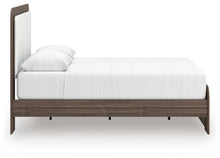 Load image into Gallery viewer, Kendanport - Upholstered Bed
