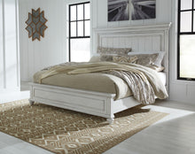 Load image into Gallery viewer, Kanwyn - Panel Bed
