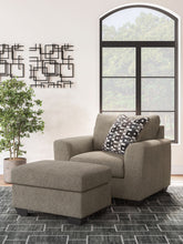 Load image into Gallery viewer, Triston-Peaks - Living Room Set
