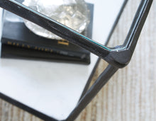 Load image into Gallery viewer, Ryandale - Accent Table
