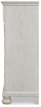 Load image into Gallery viewer, Robbinsdale - Five Drawer Chest - Youth - Antique White
