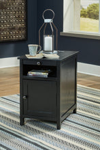 Load image into Gallery viewer, Treytown - Chair Side End Table
