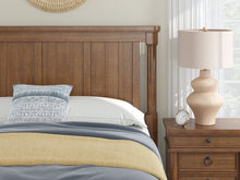 Load image into Gallery viewer, Rowlenstown - Poster Bed
