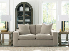 Load image into Gallery viewer, Maxton Heights - Loveseat
