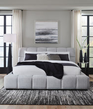 Load image into Gallery viewer, Grendusk - Upholstered Bed
