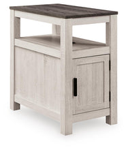 Load image into Gallery viewer, Fendenmore - Chair Side End Table
