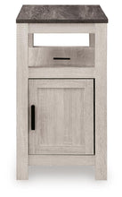 Load image into Gallery viewer, Fendenmore - Chair Side End Table
