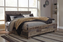 Load image into Gallery viewer, Derekson - Panel Bed
