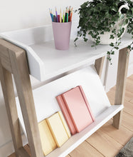 Load image into Gallery viewer, Blariden - Small Bookcase - White / Tan
