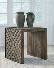 Load image into Gallery viewer, Dreggan - Square End Table - Brown
