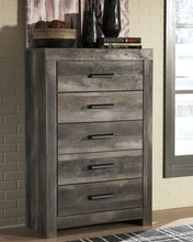 Load image into Gallery viewer, Wynnlow - Five Drawer Chest - Gray
