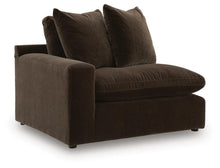 Load image into Gallery viewer, Maxton Heights - 3 Piece Sectional
