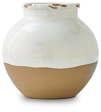 Load image into Gallery viewer, Vercott - Vase
