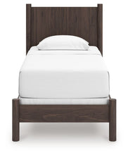 Load image into Gallery viewer, Pamytta - Panel Bedroom Set
