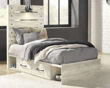 Load image into Gallery viewer, Cambeck - Panel Bed
