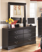 Load image into Gallery viewer, Huey Vineyard - Dresser, Mirror - Black
