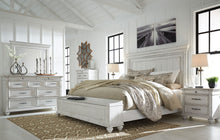 Load image into Gallery viewer, Kanwyn - Panel Bed
