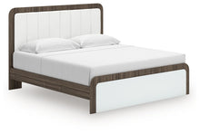 Load image into Gallery viewer, Kendanport - 4 Pc. - King Platform Bed, Dresser, Mirror And Nightstand - Brown / White
