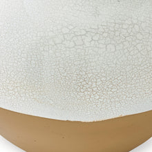 Load image into Gallery viewer, Vercott - Vase
