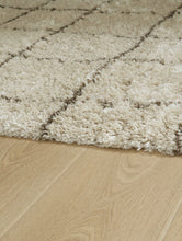 Load image into Gallery viewer, Wrenlow - Rug
