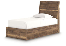 Load image into Gallery viewer, Chirason - Panel Platform Bedroom Set

