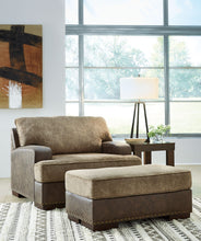 Load image into Gallery viewer, Alesbury - Living Room Set
