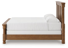 Load image into Gallery viewer, Rowlenstown - Poster Bed
