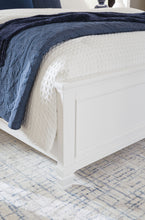 Load image into Gallery viewer, Fortman - Panel Bed
