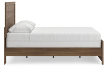 Load image into Gallery viewer, Broachmyn - Panel Bedroom Set
