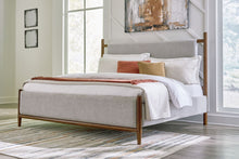 Load image into Gallery viewer, Lyncott - Upholstered Bedroom Set

