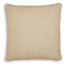 Load image into Gallery viewer, Macsen - Pillow
