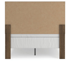 Load image into Gallery viewer, Broachmyn - Panel Bedroom Set
