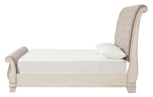 Load image into Gallery viewer, Realyn - Upholstered Sleigh Bed
