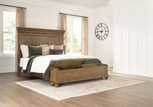 Load image into Gallery viewer, Karallin - Panel Storage Bed
