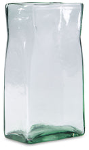 Load image into Gallery viewer, Taylow - Vase
