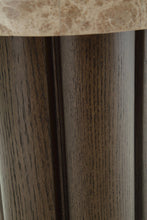 Load image into Gallery viewer, Darimore - Chair Side End Table - Burnished Brown
