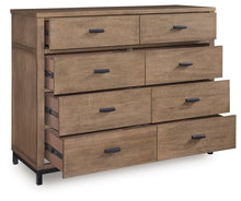 Load image into Gallery viewer, Tomtyn - Upholstered Bed Set
