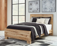 Load image into Gallery viewer, Hyanna - Panel Bedroom Set
