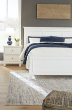 Load image into Gallery viewer, Fortman - Panel Bed
