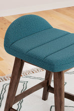 Load image into Gallery viewer, Lyncott - Upholstered Barstool (Set of 2)

