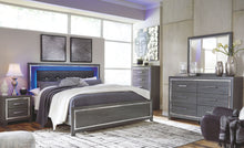 Load image into Gallery viewer, Lodanna - Panel Bed

