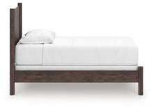 Load image into Gallery viewer, Pamytta - Panel Bedroom Set
