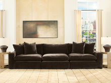 Load image into Gallery viewer, Maxton Heights - 3 Piece Sectional
