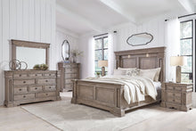 Load image into Gallery viewer, Blairhurst - Panel Bedroom Set
