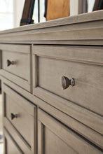 Load image into Gallery viewer, Lettner - Dresser
