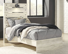 Load image into Gallery viewer, Cambeck - Panel Bed
