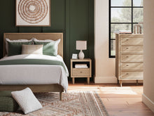 Load image into Gallery viewer, Cielden - Panel Bed
