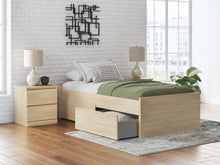 Load image into Gallery viewer, Onita - Platform Bed
